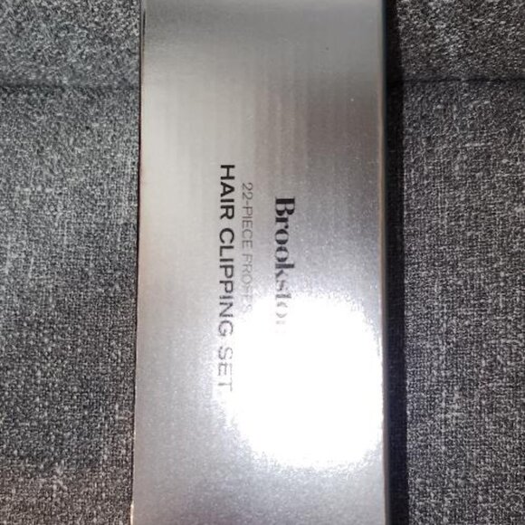 Brookstone 22 Piece Professional Hair Clipping Set NWT - Picture 4 of 6